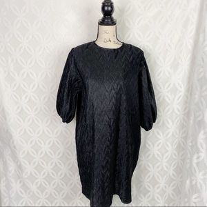 Beulah Crinkle Black Dress